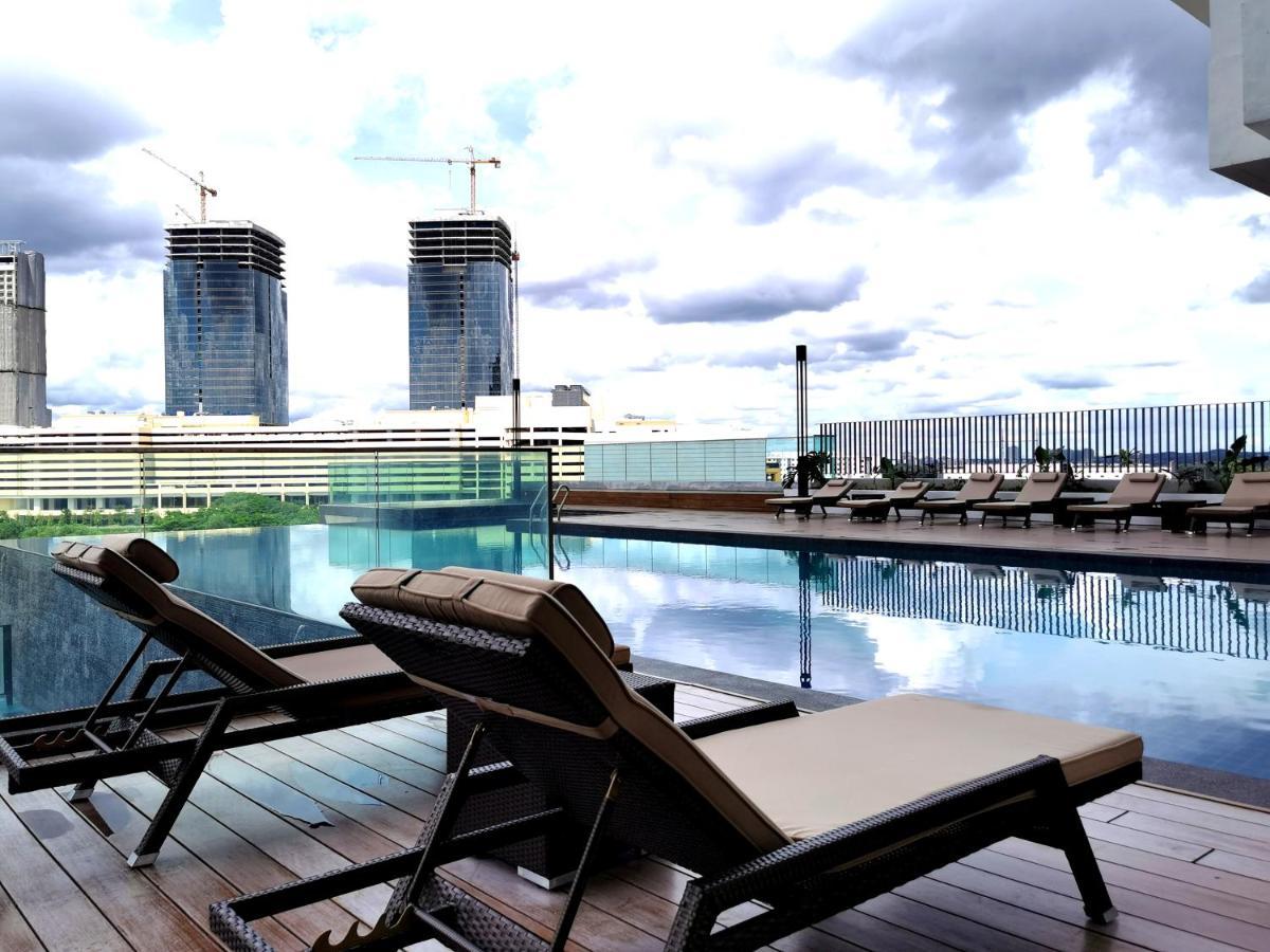 Mosaic Southkey Midvalley By Elegant Джохор Бахру Екстериор снимка